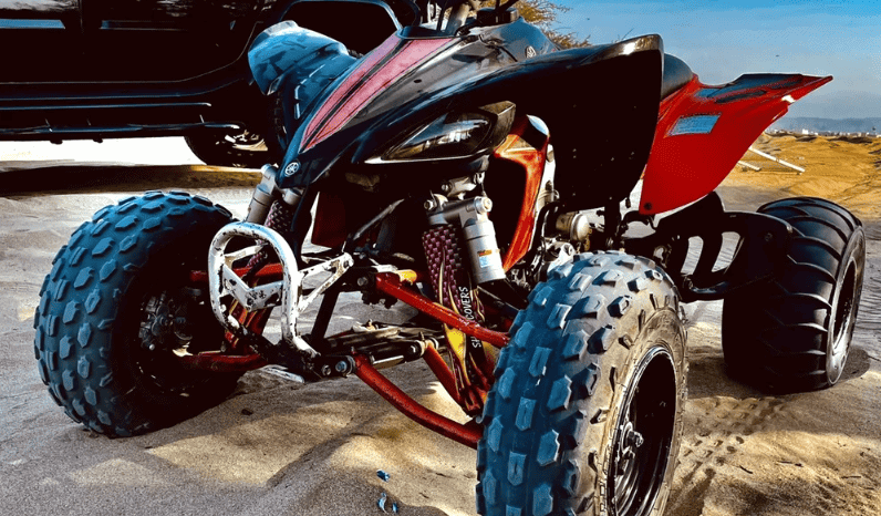 
								2008 Yamaha YFZ450R full									